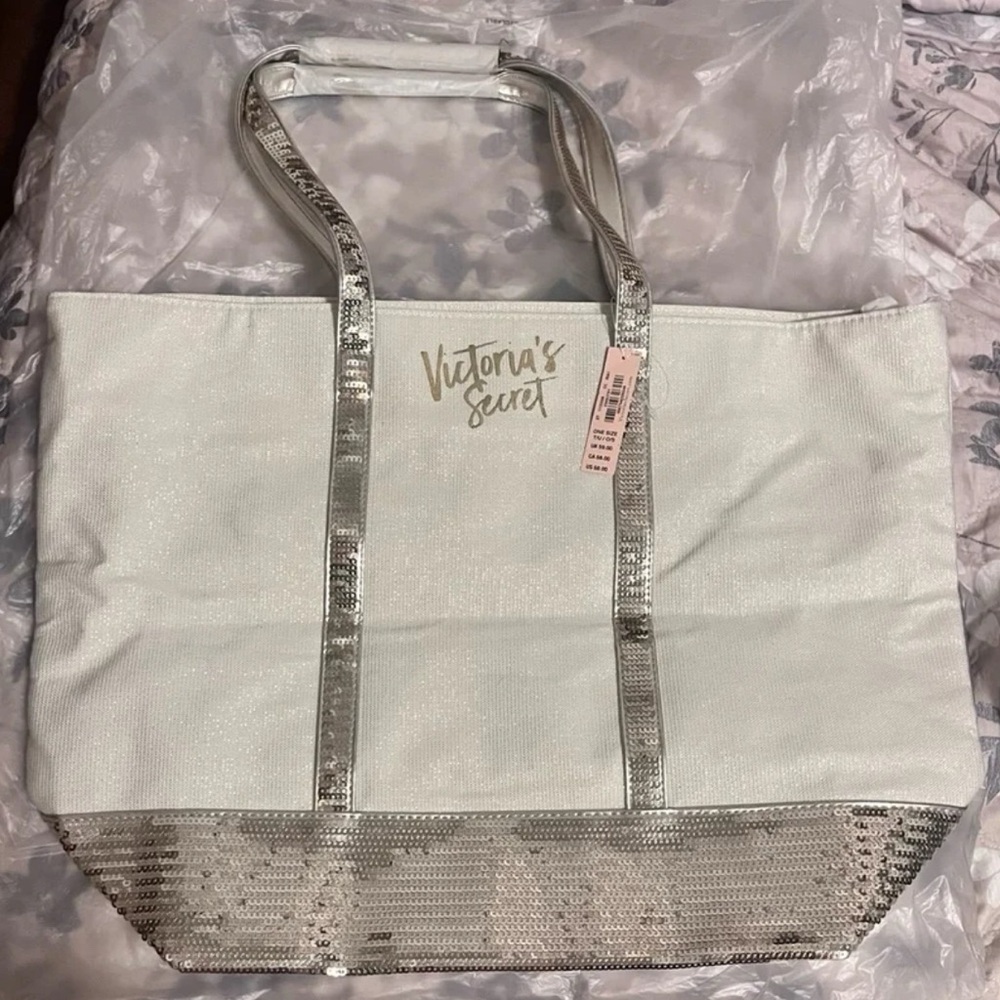 SOLD / Victoria's Secret Silver and White Oversized Tote